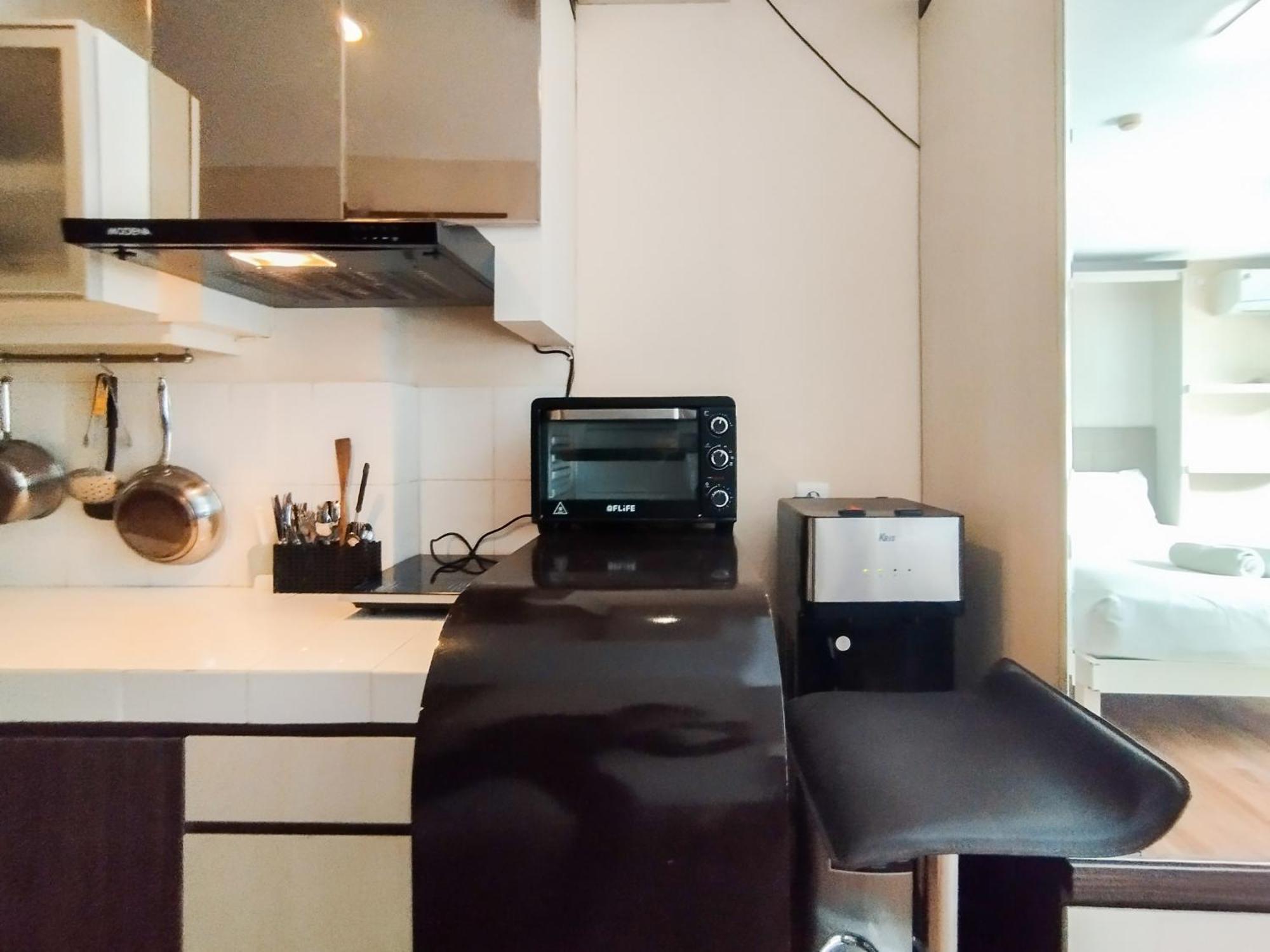 Simply And Comfy Studio Room Apartment Beverly Dago By Travelio Бандунг Екстериор снимка